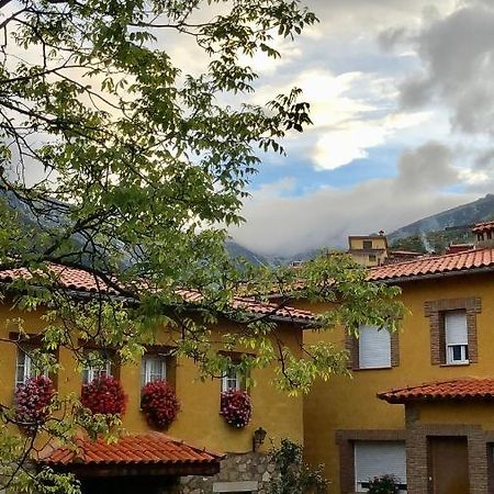 Casa Rural Sierra De Tormantos Guijo de Santa Bárbara Zewnętrze zdjęcie